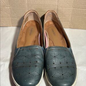 Cobb Hill perforatedd slip on flat shoes size 10